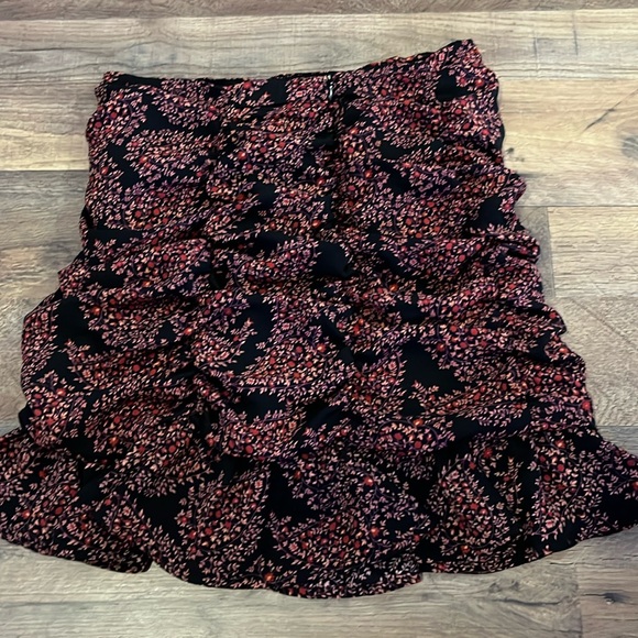 Forever 21 Mini Skirt! size small! - Picture 1 of 2